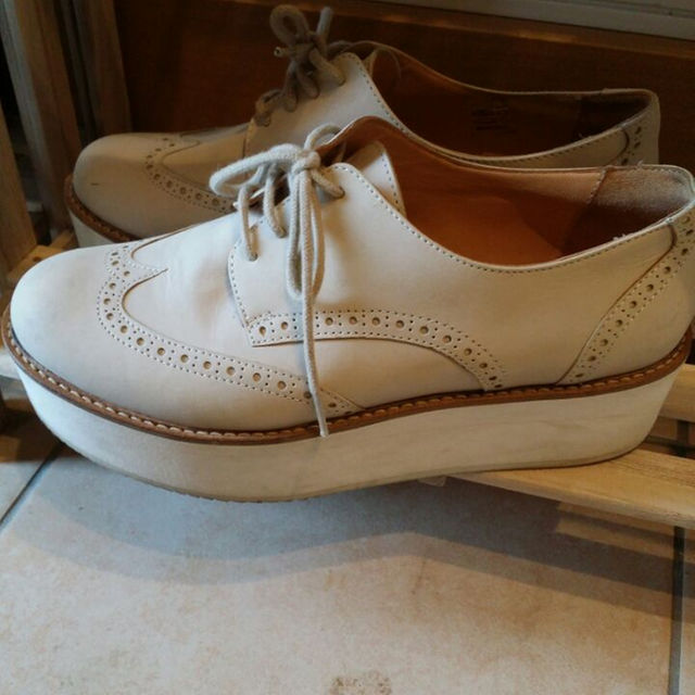 ♥デート靴に♥ウェッジソール 秋靴♥used 小さいさんに最適♥ レディースの靴/シューズ(ハイヒール/パンプス)の商品写真