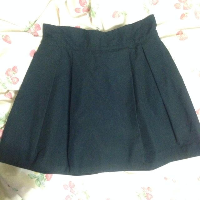 H&M(エイチアンドエム)のH＆M♡黒 ミニスカート レディースのスカート(ミニスカート)の商品写真