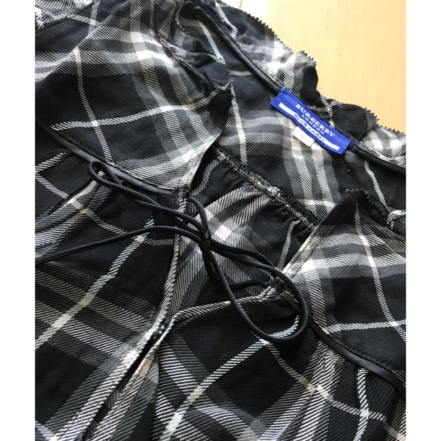 BURBERRY BLUE LABEL(バーバリーブルーレーベル)のバーバリーブルーレーベル  チェック柄ブラウス  カットソー レディースのトップス(シャツ/ブラウス(半袖/袖なし))の商品写真