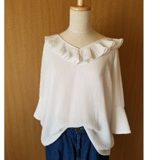 ミスティック(mystic)のmystic フリルブラウス　美品(シャツ/ブラウス(長袖/七分))