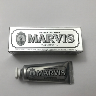 マービス(MARVIS)のマービス【MARVIS】ホワイトミント 25ml・歯磨き粉 (ミニサイズ)(歯磨き粉)