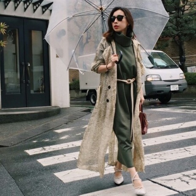 Ameri VINTAGE(アメリヴィンテージ)のAmeri Leopard Spring Trench レディースのジャケット/アウター(トレンチコート)の商品写真