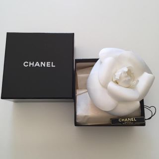 CHANEL - CHANEL シャネル カメリア コサージュ ブローチ 美品