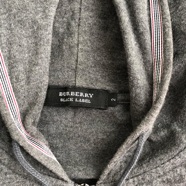 BURBERRY BLUE LABEL(バーバリーブルーレーベル)のバーバリー 薄手パーカー メンズのトップス(パーカー)の商品写真