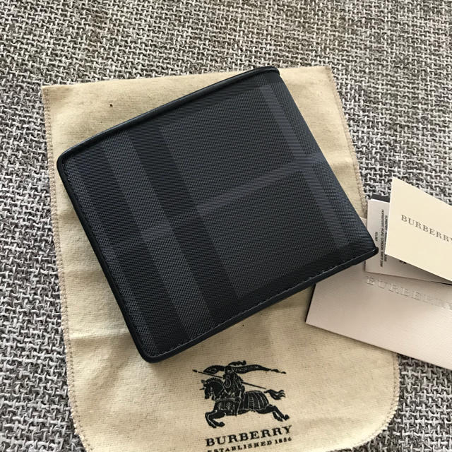 BURBERRY(バーバリー)のBURBERRY バーバリー 新品 正規品 2つ折り メンズ 財布 メンズのファッション小物(折り財布)の商品写真