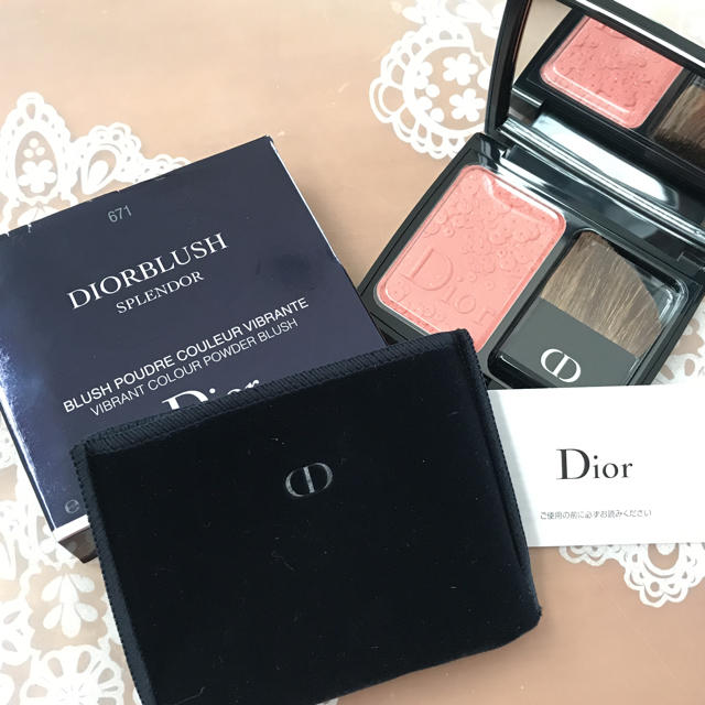 Dior(ディオール)のディオールブラッシュ 新品未使用 チーク コーラルオレンジ  コスメ/美容のベースメイク/化粧品(チーク)の商品写真