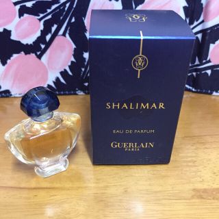 ゲラン(GUERLAIN)のシャリマー ミニ香水(香水(女性用))