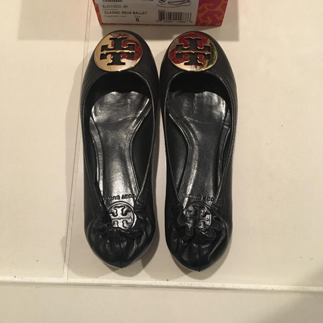 美品 toryburch トリーバーチ フラットシューズ 黒 1