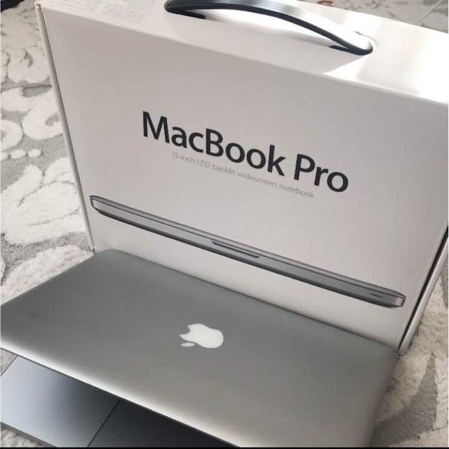 Apple - 美品☆ 【MacBook Pro 13-inch】☆