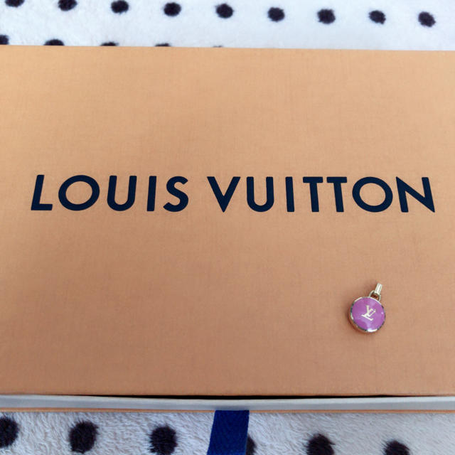 LOUIS VUITTON(ルイヴィトン)のなつみ様専用です♡ルイヴィトン チャーム マルチカラー レディースのアクセサリー(チャーム)の商品写真