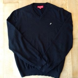 Supreme(Vネック ・ ニット/セーター)のフリマアイテム一覧 Supreme(Vネック ・ ニット/セーター)のフリマアイテム一覧