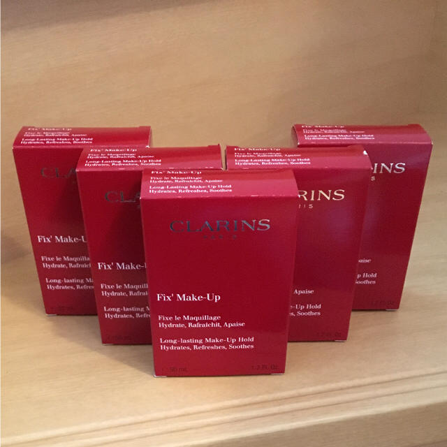 人気新品 CLARINS - 29個 50ml フィックスメイクアップ クラランス
