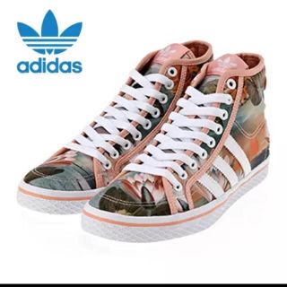 アディダス(adidas)のadidas ハイカット スニーカー 22センチ(スニーカー)