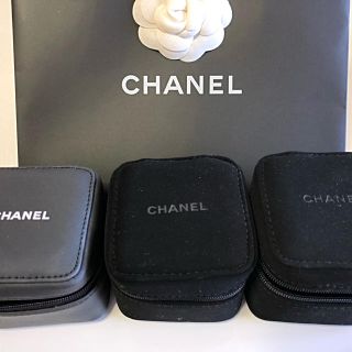 シャネル(CHANEL)のシャネル CHANEL ウオッチケース  新品未使用(ポーチ)