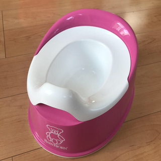 新品未使用 オマル ピンク トイレトレーニング ポッティ(ベビーおまる)