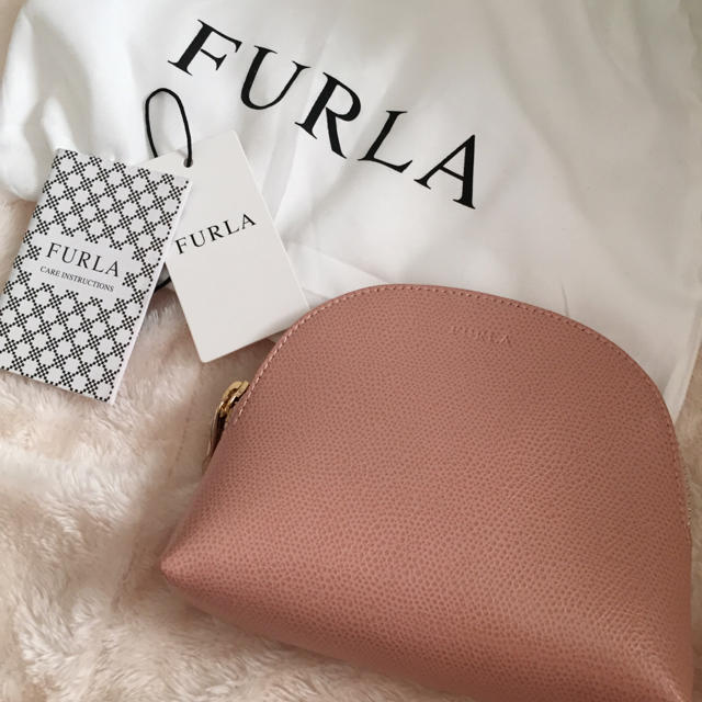 Furla(フルラ)のFULRAポーチ レディースのファッション小物(ポーチ)の商品写真