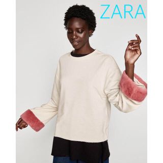 ザラ(ZARA)の処分sale!新品タグ付☆ZARAザラ☆フェイクファーカフス付きスウェット(トレーナー/スウェット)