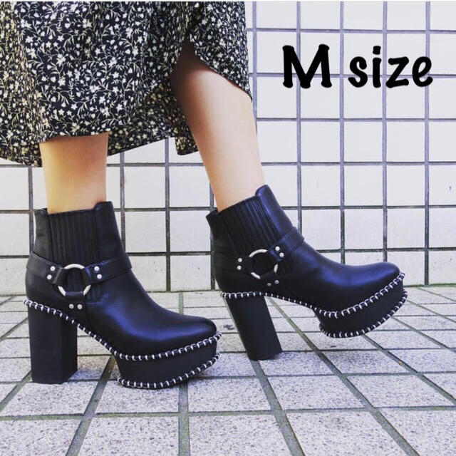 低価格 MOUSSY HARNESS Mサイズ- BLK WOOD SOLE BOOTS♡マウジーサボ