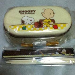 スヌーピー(SNOOPY)のスヌーピーのランチボックスと箸(弁当用品)