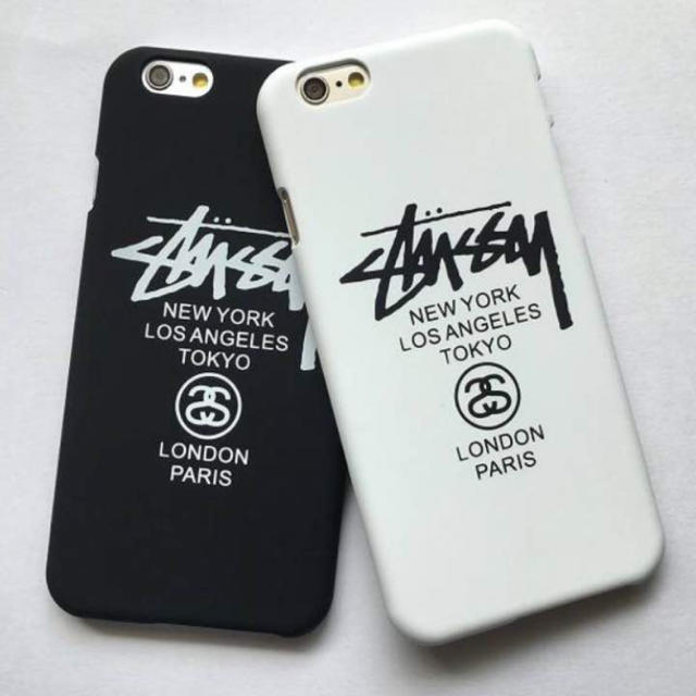 STUSSY(ステューシー)の【新品/未使用】STUSSY iPhoneケース 白×黒セット iPhone7用 スマホ/家電/カメラのスマホアクセサリー(iPhoneケース)の商品写真