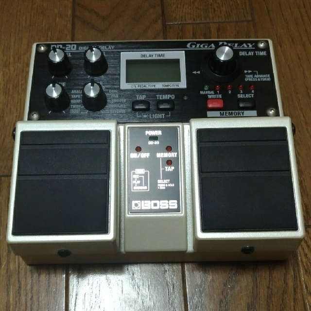 日本初の デジタルディレイ delay GIGA boss DD-20 DELAY DD-20 BOSS