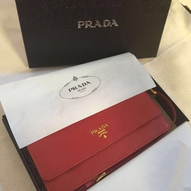正規品 PRADA - サフィアーノレザー ショルダーウォレット3Way PRADA