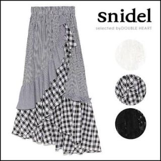 スナイデル(SNIDEL)のsnidel イレヘムフリルギャザースカート ギンガムチェック(ロングスカート)