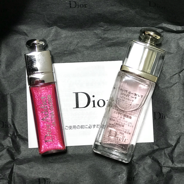 Dior(ディオール)の【週末限定値下げ】非売品 ノベルティー ポーチ 香水 グロス セット エンタメ/ホビーのコレクション(ノベルティグッズ)の商品写真