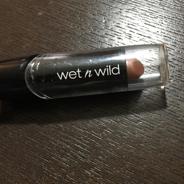wet n wild 口紅 ベージュ コスメ/美容のベースメイク/化粧品(口紅)の商品写真