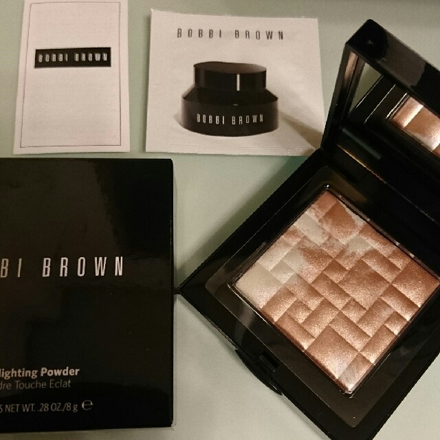 BOBBI BROWN(ボビイブラウン)のボビイブラウン 01 ピンクグロウ コスメ/美容のベースメイク/化粧品(フェイスパウダー)の商品写真