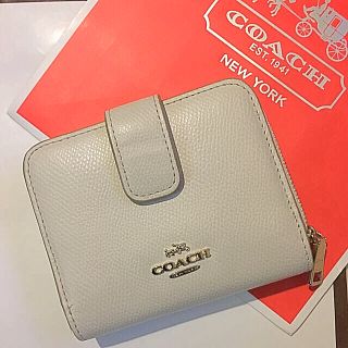 コーチ(COACH)の値下げ♡コーチ♡二つ折り財布♡未使用♡白(財布)