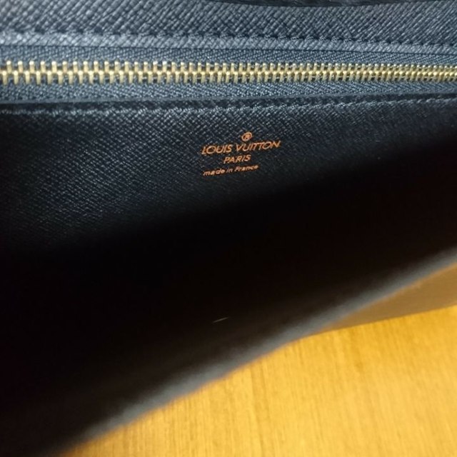 LOUIS VUITTON(ルイヴィトン)のLOUIS VUITTON／ルイヴィトン エピ クラッチバッグ レディースのバッグ(クラッチバッグ)の商品写真