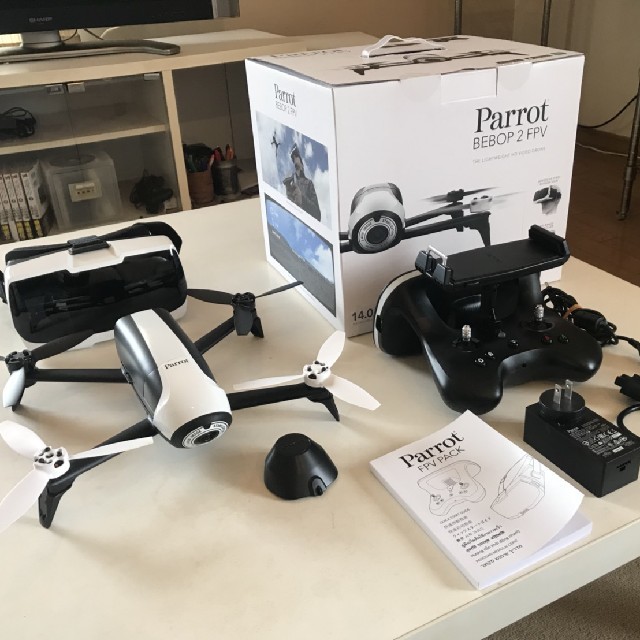 HI-TEC - P ドローン B 2 FPVセットの通販 by ちぃ