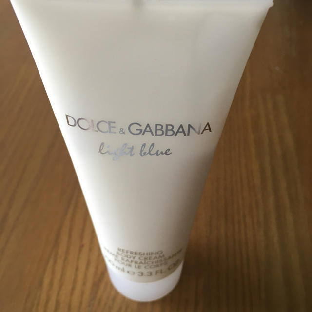 DOLCE&GABBANA(ドルチェアンドガッバーナ)のドルチェアンドガッバーナ ライトブルー ボディクリーム コスメ/美容のボディケア(ボディクリーム)の商品写真