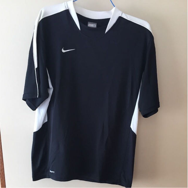 NIKE(ナイキ)のナイキ 半袖 Tシャツ M スポーツ/アウトドアのサッカー/フットサル(その他)の商品写真