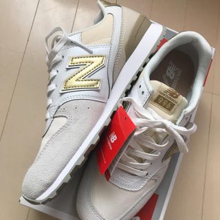 New Balance - 新品 ニューバランス 996 24.5 ホワイト ベージュの通販 ...