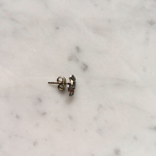 Chrome Hearts - クロムハーツ・ホワイトゴールドピアス・ブルー Chrome Hearts - クロムハーツ・ホワイトゴールドピアス・ブルー