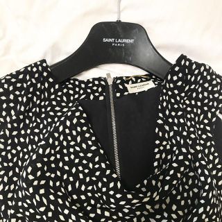 サンローラン(Saint Laurent)の【くま様専用】サンローラン シルクトップス 検)エンフォルド ドゥロワー (シャツ/ブラウス(半袖/袖なし))