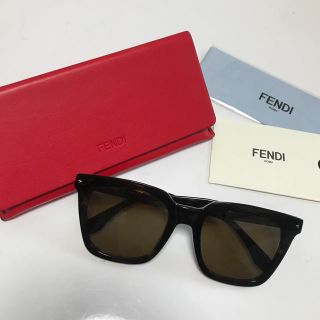 フェンディ(FENDI)のFENDI サングラス【大幅値下げしました】(サングラス/メガネ)