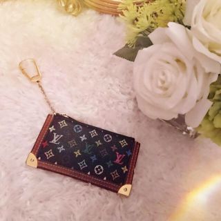 ルイヴィトン(LOUIS VUITTON)の【💠LOUIS VUITTON💠】マルチカラーキーケース(キーケース)