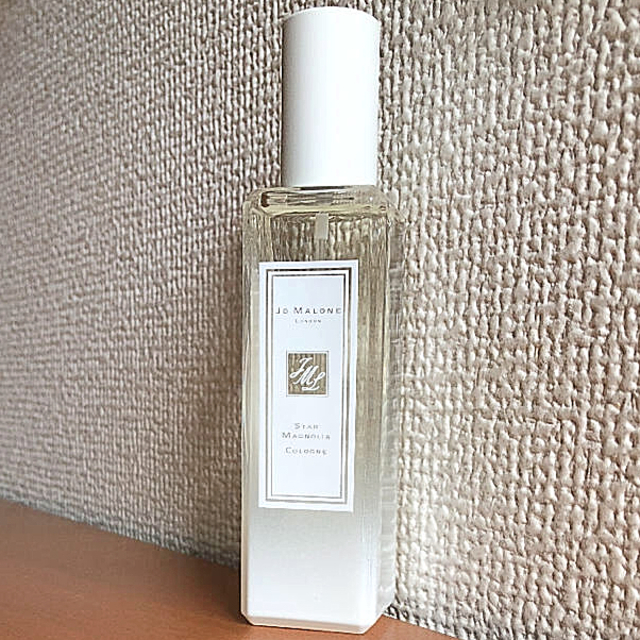 Jo Malone(ジョーマローン)のジョーマローン 新品【限定】スターマグノリア 30ml コスメ/美容の香水(香水(女性用))の商品写真