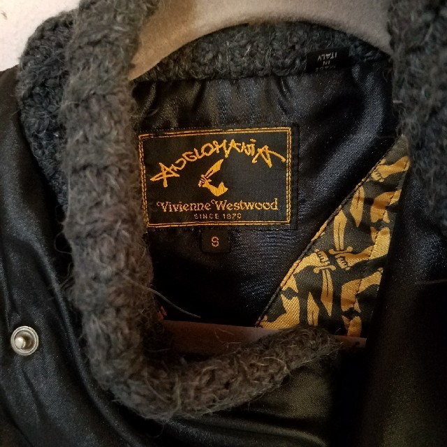 Vivienne Westwood(ヴィヴィアンウエストウッド)のヴィヴィアンウエストウッド　アングロマニア　ボマージャケット　ma-1 メンズのジャケット/アウター(ミリタリージャケット)の商品写真