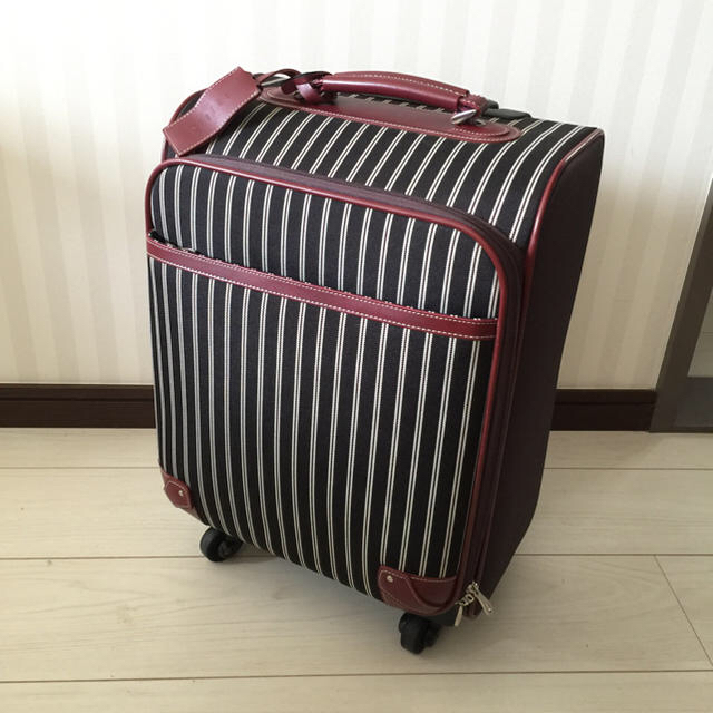 スーツケース ソフトキャリー ストライプ 本革 PUJOLS 極美品の通販 by 7768's shop｜ラクマ