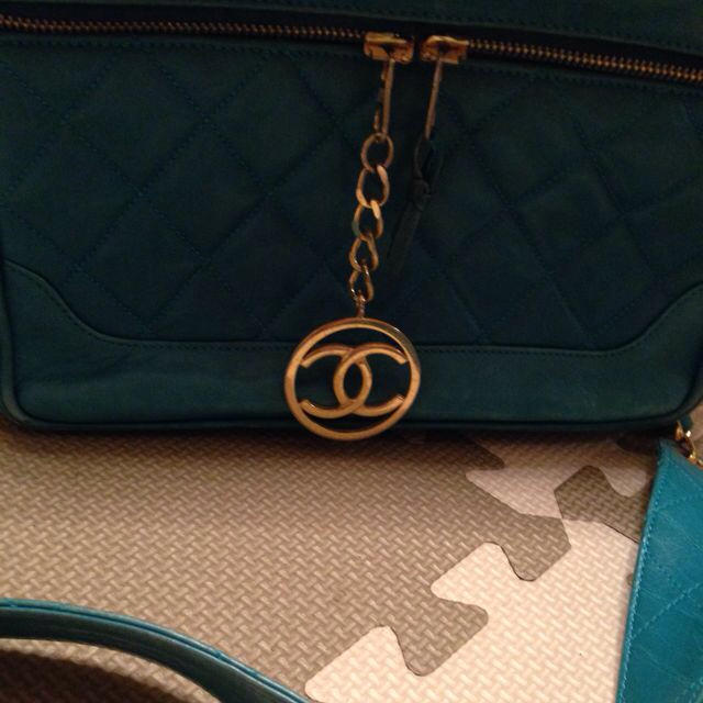 CHANEL(シャネル)のシャネル バッグ レディースのバッグ(ショルダーバッグ)の商品写真