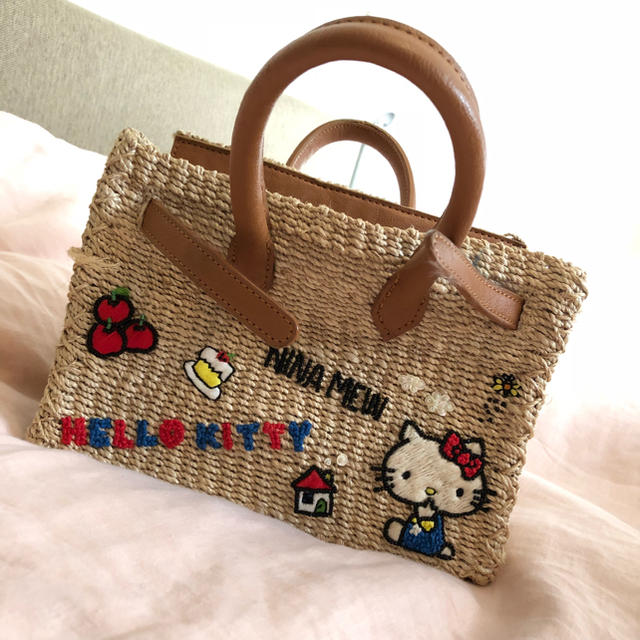 Nina mew(ニーナミュウ)のNinamew✖︎HELLO KITTY カゴBag レディースのバッグ(ハンドバッグ)の商品写真