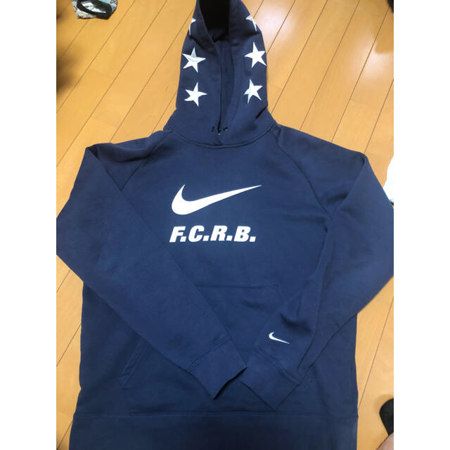 F.C.R.B.(エフシーアールビー)の☆F.C.R.B NIKE パーカー即完売☆レア☆サイズL☆ メンズのトップス(パーカー)の商品写真