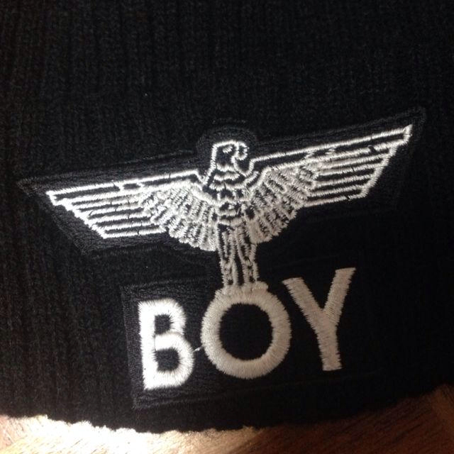 Boy London(ボーイロンドン)のお取り置き中✻ボーイロンドンニット帽 レディースの帽子(ニット帽/ビーニー)の商品写真