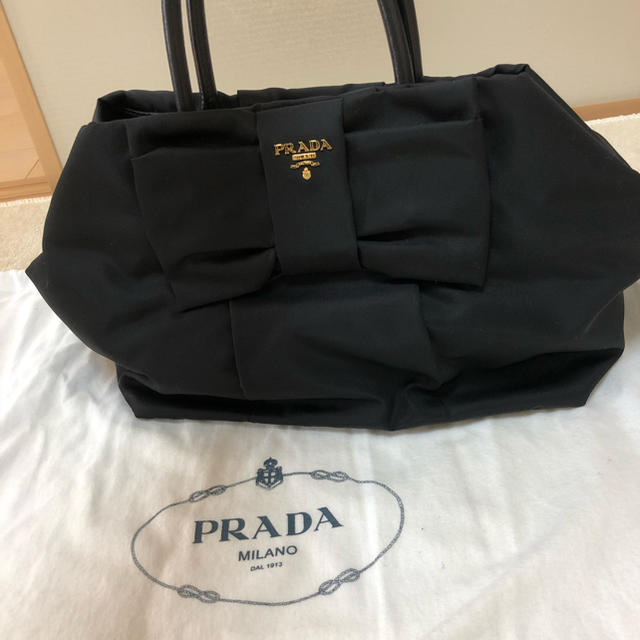 お色黒付属品プラダ PRADA＊リボンバッグ＊ブラック