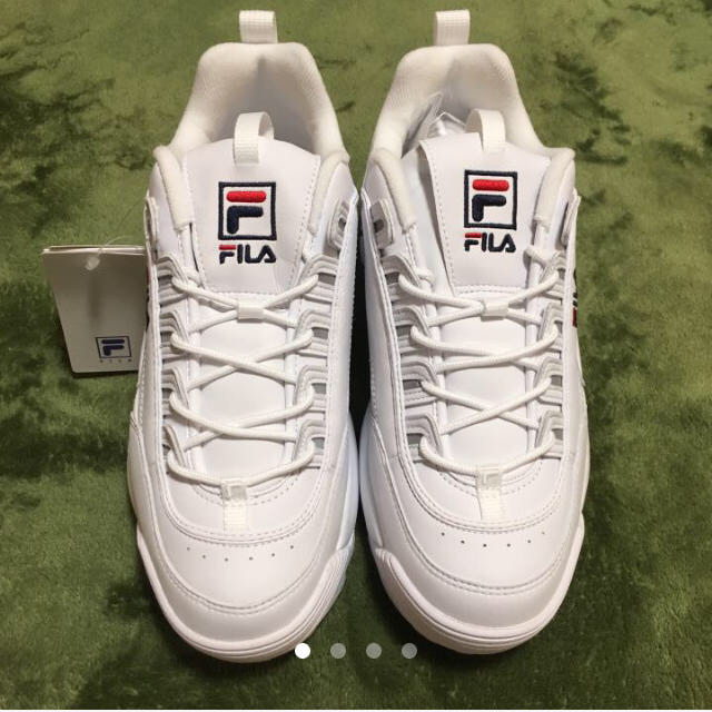 FILA(フィラ)のFILA disruptor2 27.5cm フィラ メンズの靴/シューズ(スニーカー)の商品写真