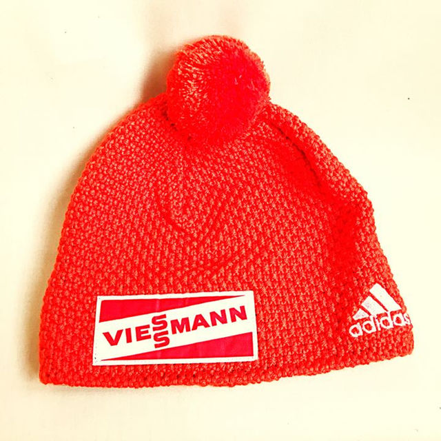 adidas(アディダス)のジャンプ☆様専用  adidas×VIESSMANN ニットキャップ メンズのファッション小物(その他)の商品写真